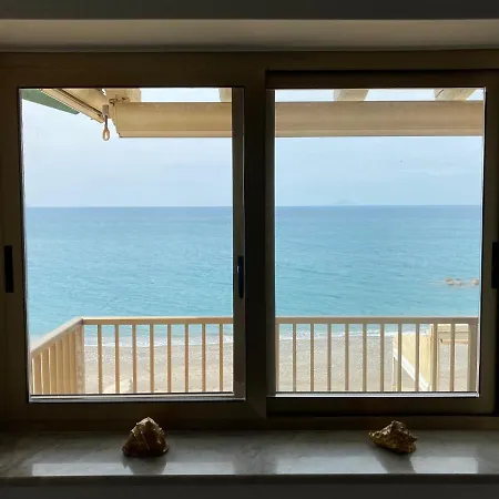 Sea View Appartment With Bicycles And Stand-Up Paddle Capo d'Orlando Exterior photo